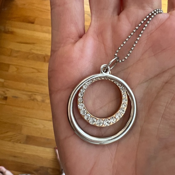 double circle pendant necklace - Picture 2 of 6